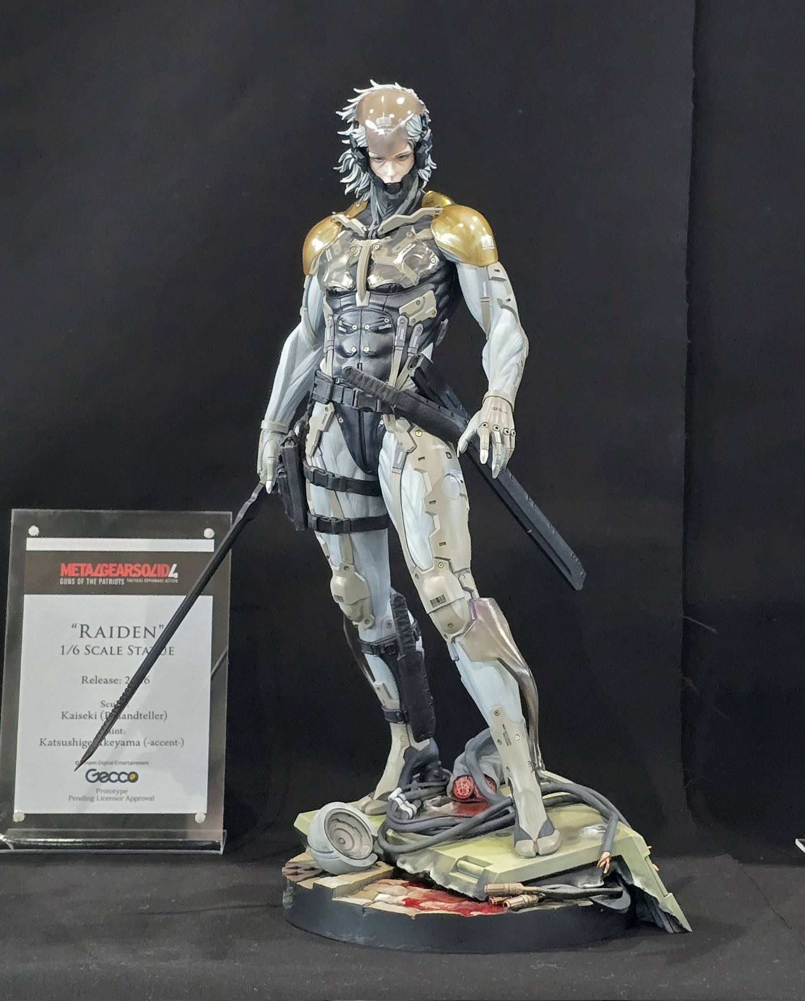 メタルギア ソリッド 雷電 1/6スケール・スタチュー ホワイトアーマー