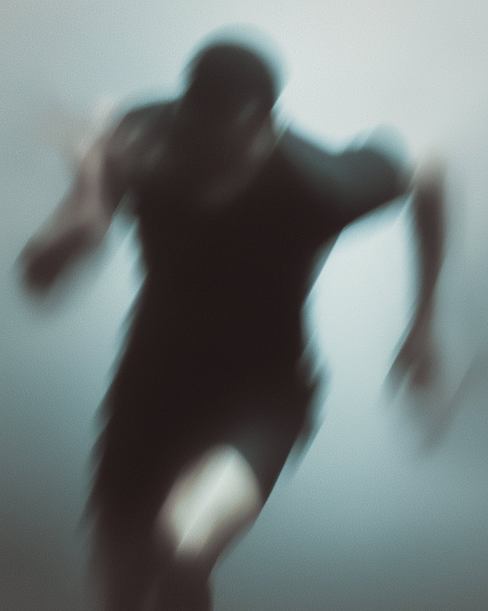 AIgorithm_ores's tweet image. motion blur