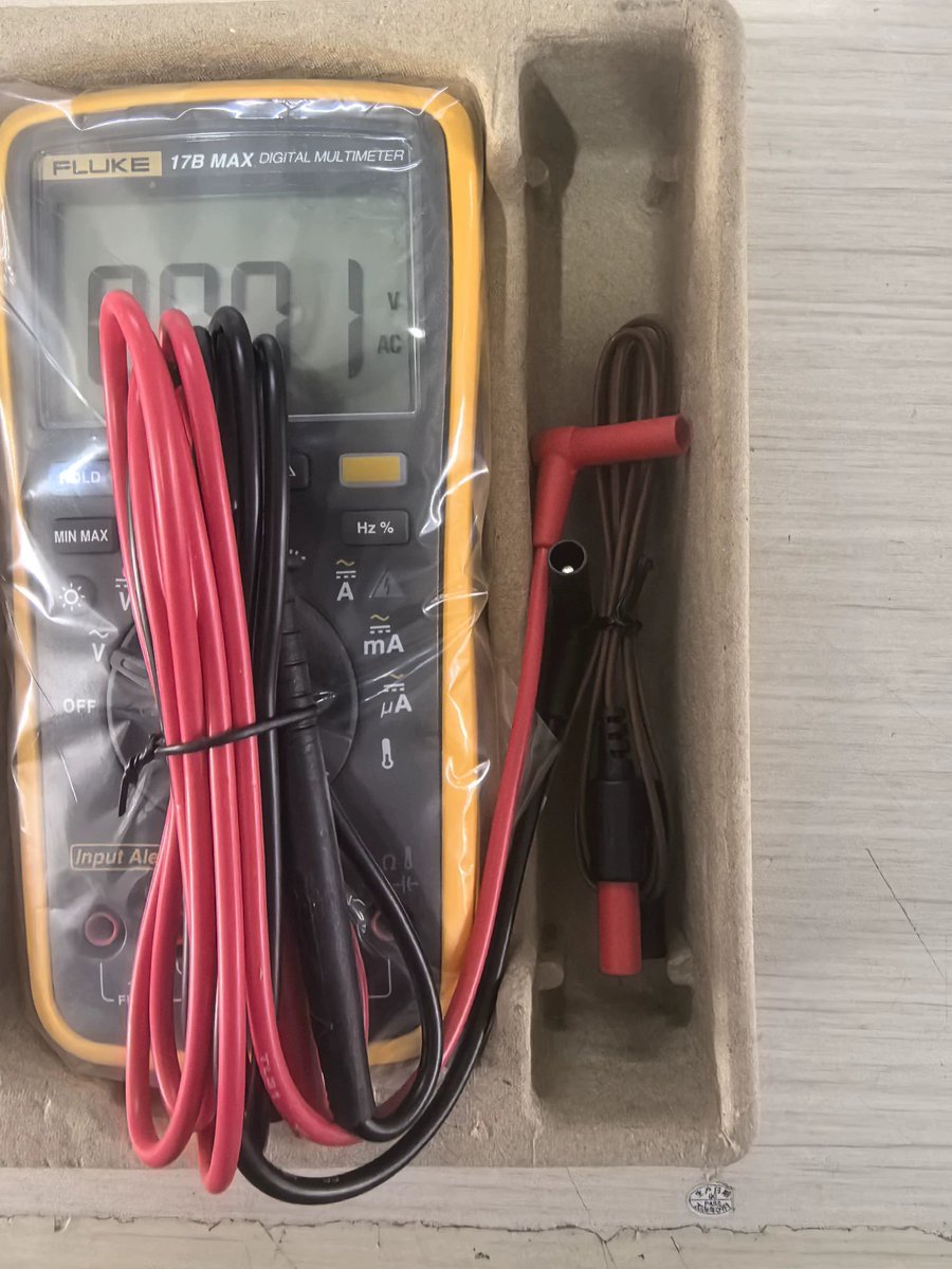 TESTRO_LLC's tweet image. Fluke 17B+ / 17B MAX | 1000 V; 10 A. Display: 17B+ 4000 counts; 17B MAX 6000 counts. For panel and field checks. Request a quote.
#DigitalMultimeter #ElectricalTesting #Maintenance #CATIII600V