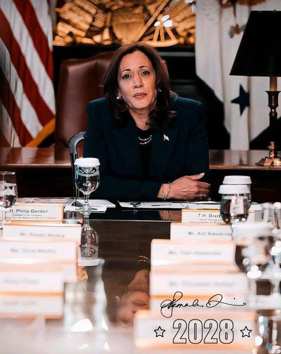 SelfHater4Life's tweet photo. #KamalaHarrisWasRight #Kamala2028
#107Days #Harris4Change #YesWeKam
#EndTrumpismNow #HarrisForPresident
#In2028WeWillNeverGoBack #FDJT
#KamalaDeviHarris #Harris4POTUS
#Aoc2028 #HarrisAoc2028 #KHIVE
#JasmineCrockett #BernieSanders
#TimWalz #GavinNewsom #Obama https://t.co/7a679Tg3Wb