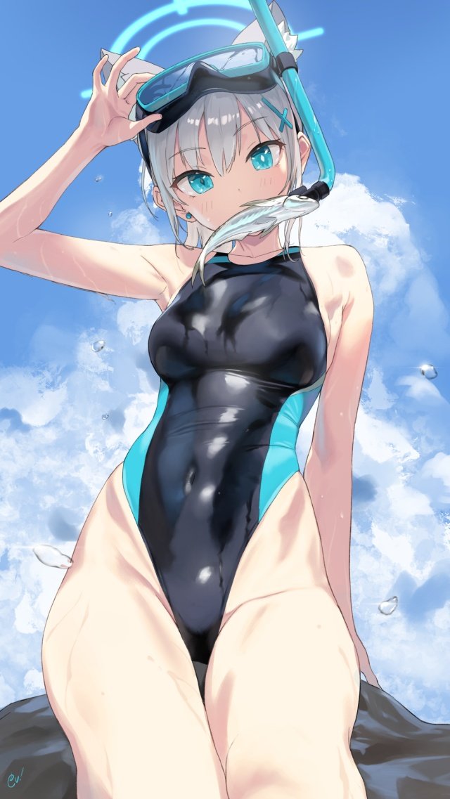 砂狼シロコ(ブルアカ) ,砂狼シロコ(水着) 「皆さんおはようございます。 シフト3連勤最終日の本日。夜勤小包担務です。この二〜」|まるすのイラスト
