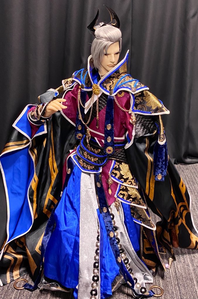 Kyulu_shop's tweet photo. @amenotatsu1 ①〜③2024ファン交流会
あのラストからの修復のお姿
灼晶劍を使い腕が焼け落ちボロボロの姿で鳳曦宮へ向かったが命を落とし嘲風にグリグリ👠と踏みつけられる姿が痛々しすぎて見られなかった🫣💦のですが 
ご本尊様の復活姿を見て感激
ラストの演技を安心してしっかり見れるようになりました🥰
④2025 https://t.co/e5g9hLKZpc