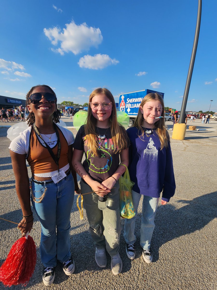 Jasminn Moore tweet media