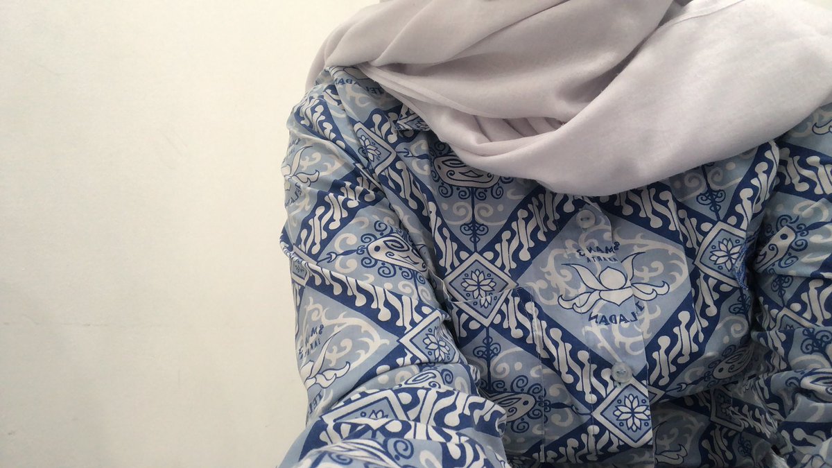 kolej with batik teladan 🥹🥹