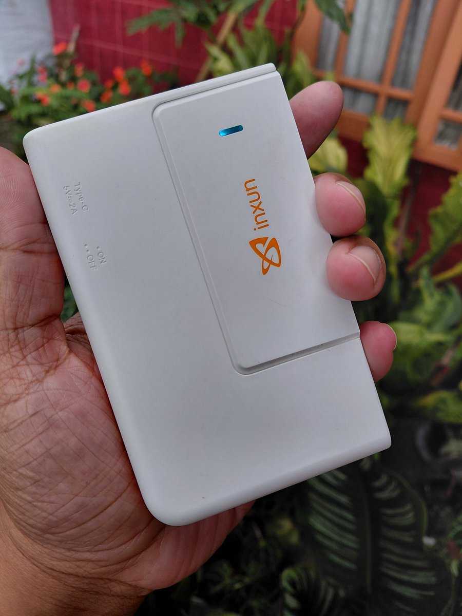 linanggeng's tweet photo. Mifi / Pocket Wifi
spek baca di Foto
Bisa semua kartu provider 

cuma di pakai sebulan
semuanya masih ori bawaan
no minus
Buat yg punya iphone ke Block, bisa banget sih pake ini

Sinyal udah 5G
Wifi 6

jual karena gk jadi kepake
450K aja nett
aslinya masih 900an

COD Depok https://t.co/m5RyX8I5yk