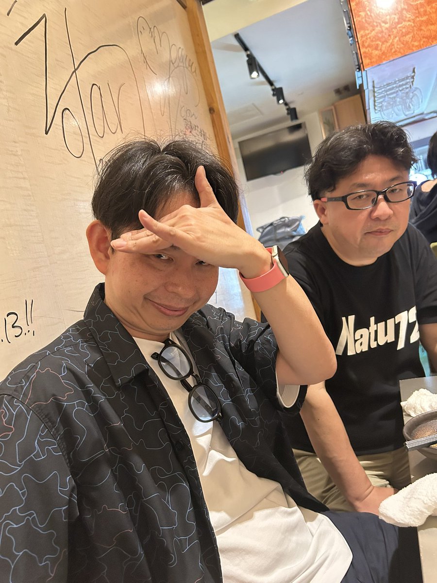 SACHI_MARUd's tweet photo. 名古屋ものまねZ
ありがとうございました！
3日目はトラちゃん、たいへいさん
さちま��でした！
別嬪鶏麺さんで打ち上げ！
ダークホース山出くんと
かいやまとさんも合流ー！
美味しい
ご飯ありがとうございました😆
帰りは駅構内のきしめん住吉🥰
またくるよ！名古屋！ https://t.co/JmfbYceUol
