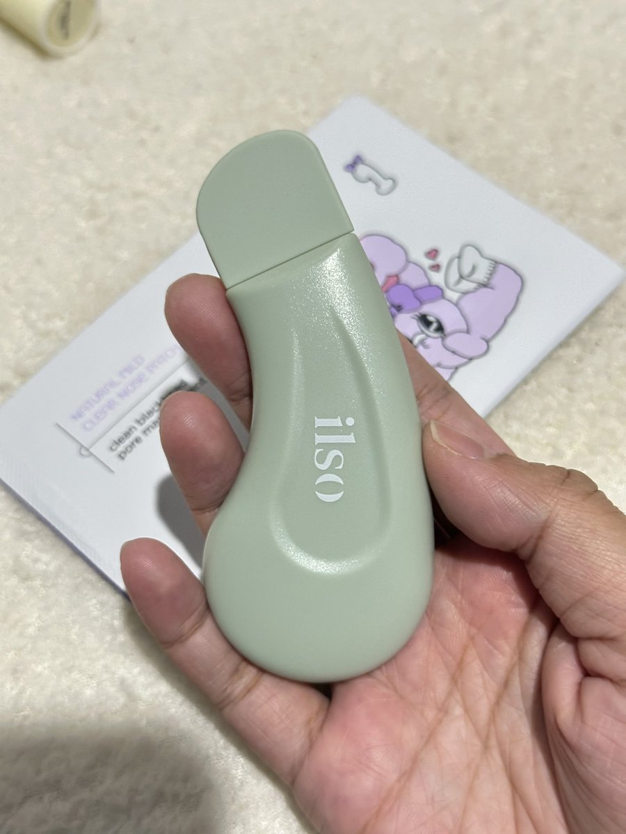 xxfinaaa's tweet photo. WAJIB ADA KALAU NAK HIDUNG LICIN, BLACKHEAD &amp; WHITEHEAD GONE! 👃🏻💯✨ https://t.co/5h564Vuyvs