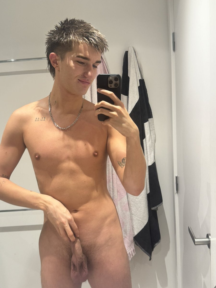 JackTheLadX2's tweet photo. Chudai 💦 https://t.co/aVRIHdOJZp