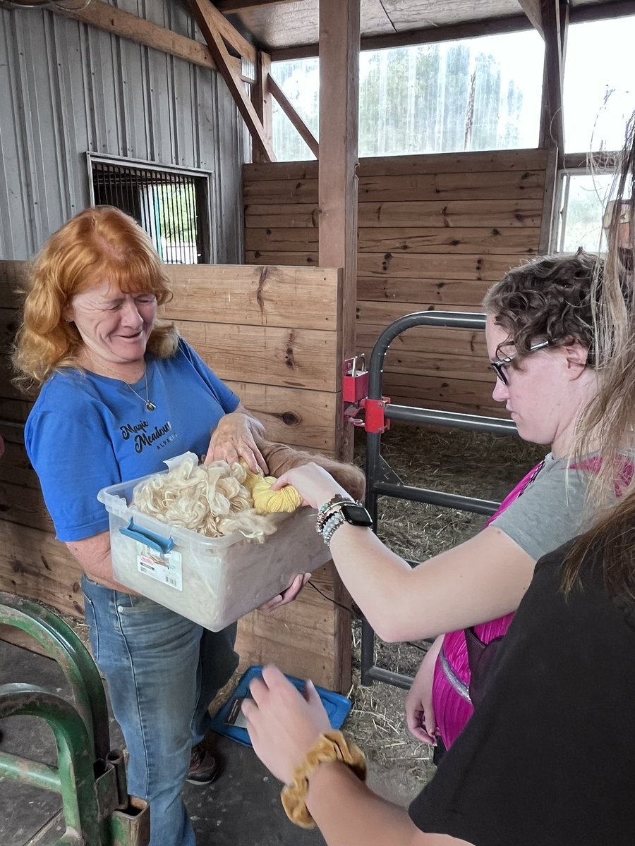rb_transition's tweet image. Perfect day at Magic Meadows Alpaca Farm! 🦙☀️ We rescheduled due to rain and lucked out with the best weather. Huge thanks to Sally for being such an informative and kind host. Grateful for today! #communitybasedlearning