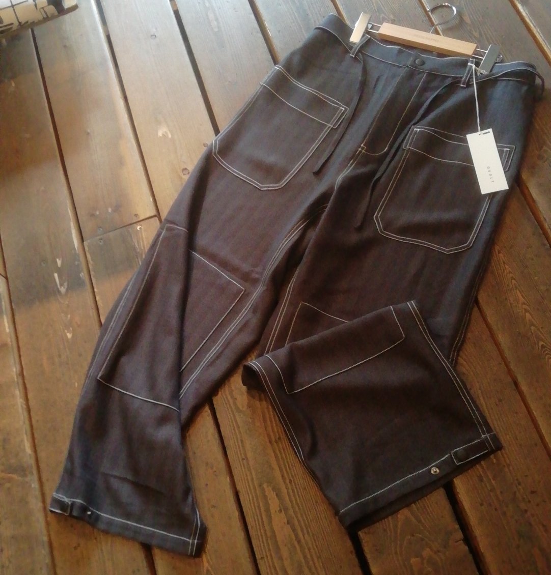 PLUSALPHA13607's tweet photo. quolt
HERRING PANTS
柔らかなツイード調
ヘリンボーン生地を使用した
風合いのあるダブルニーパンツ!
※ヘリンボーン
魚の骨のような模様
※ダブルニー
簡単に言うと膝当てのあるパンツ
#山口市
#セレクトショップ
#PLUSALPHA
#quolt
#クオルト https://t.co/rDXlEH9Tzj