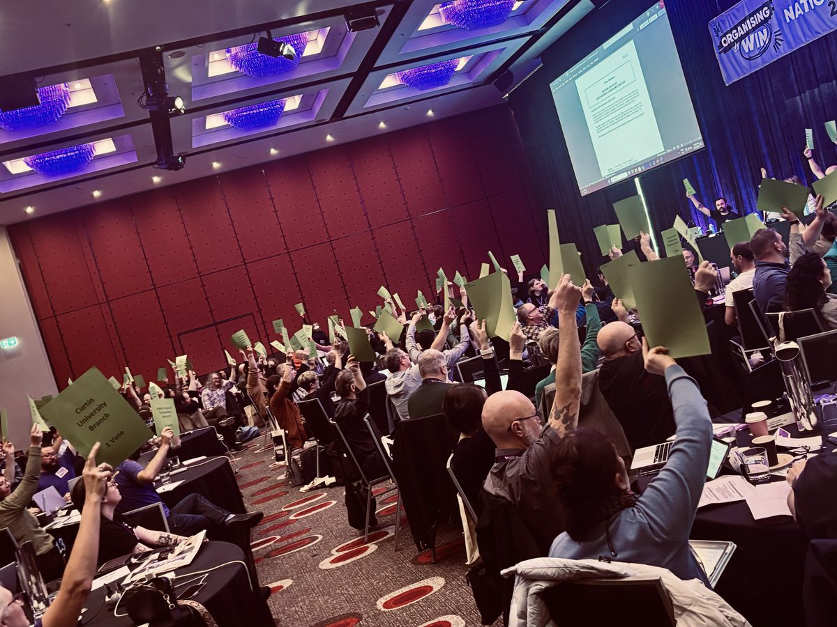 NTEUnion's tweet photo. “The NTEU stands shoulder to shoulder with journalists worldwide who are under attack from authoritarian regimes, including the United States.” 

Solidarity with Australian Journalists motion passed unanimously on the first day of NTEU’s National Council. @PortelliAJ  @withMEAA https://t.co/j2oy9TB9Tg