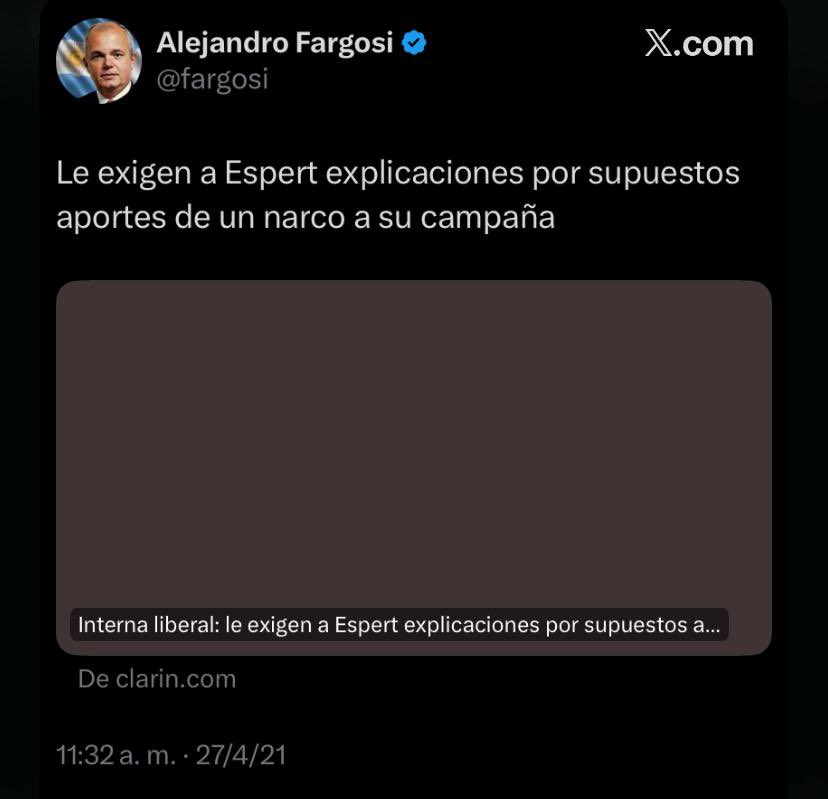 Con razón no lo dejan debatir, si esto es en Twitter imagínate si le dan un micrófono.