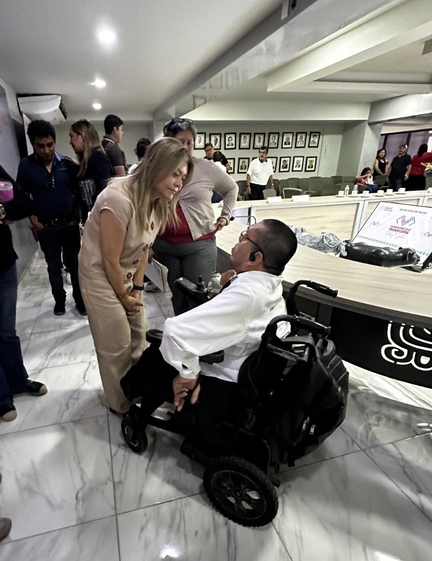 rosembergroman's tweet photo. Como servidor público del IMSS he participado en comités de la APF, consolidando experiencia en inclusión y discapacidad. Agradezco a la Sra. Sofía Espinoza, presidenta del DIF Chiapas, su confianza e interés para con ello fortalecer acciones en favor de las PCD. @NormagabrielaL5 https://t.co/7VwAt6ULXf
