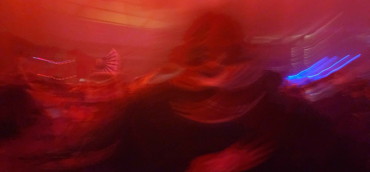 Chanrom2's tweet photo. I was dancing with Sasquatch at a DJ Diesel set. What a night lol https://t.co/9WEy6BoORt