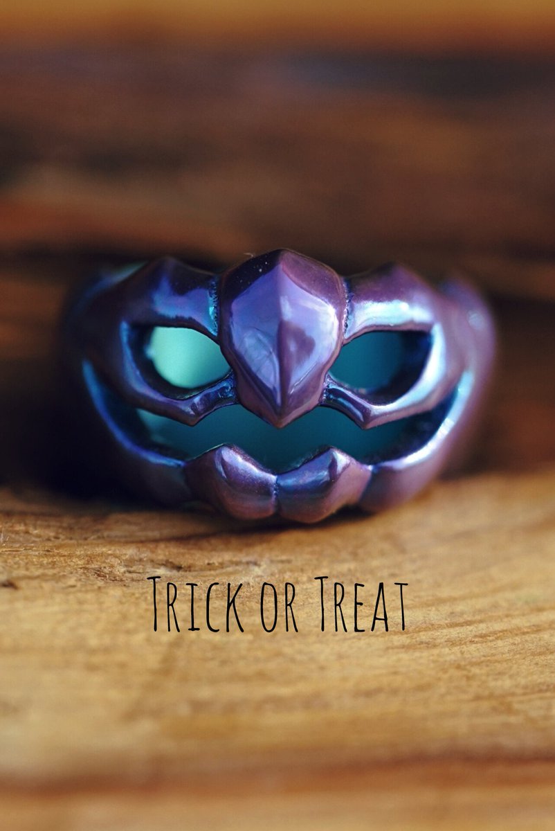 ｢Trick or Treat - 悪魔の憑依｣
構図がかっこよかったので映画のコンセプトアート風に編集してみました