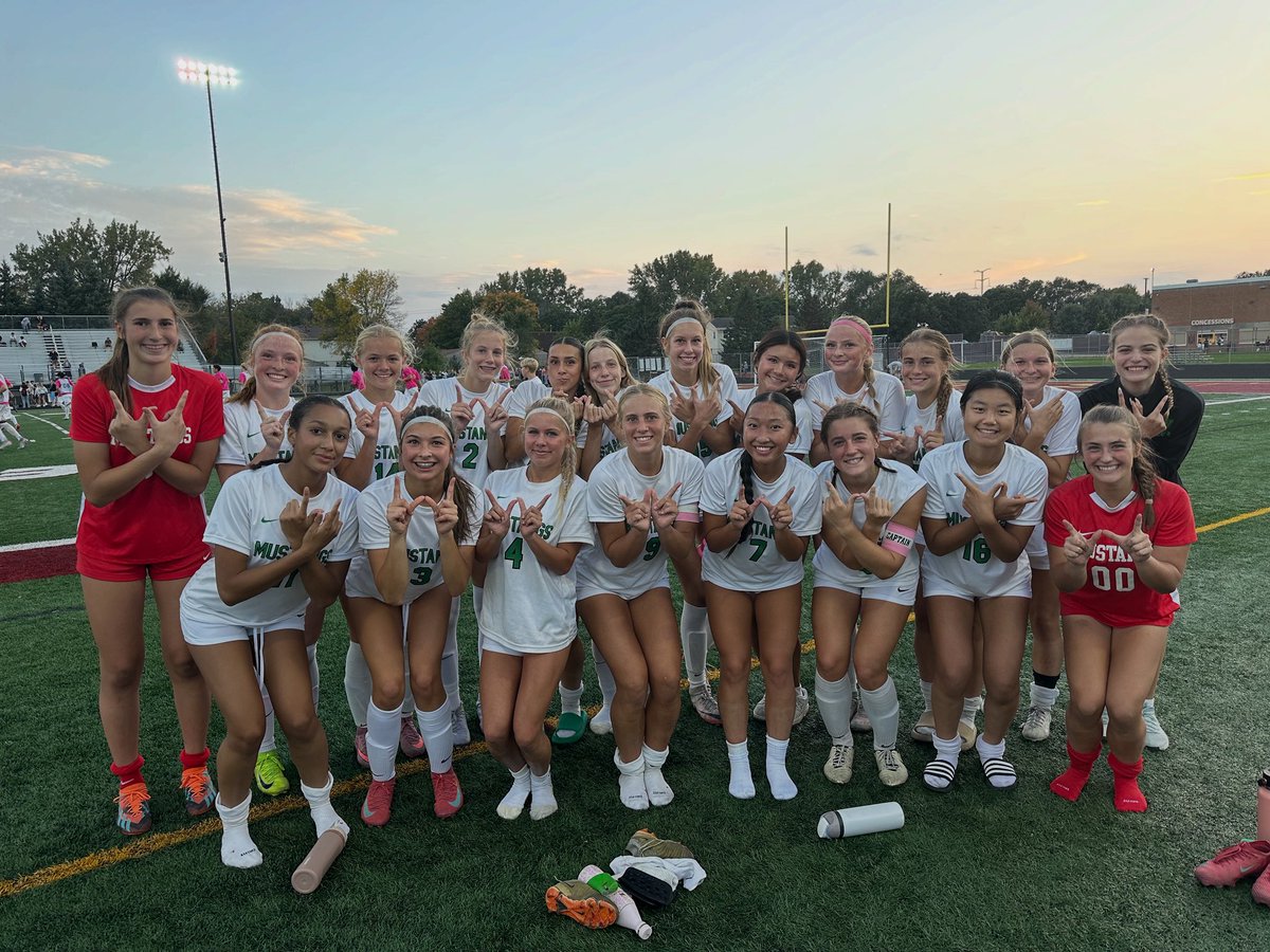 Mounds View Girls Soccer tweet media