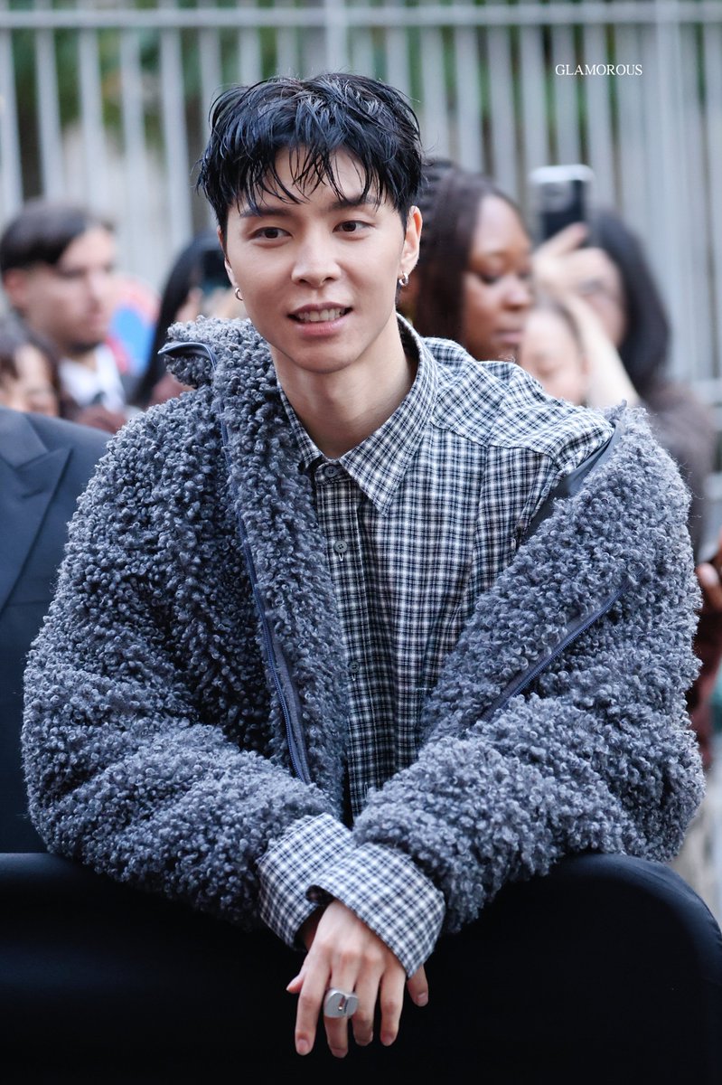 GLAMOROUS tweet media