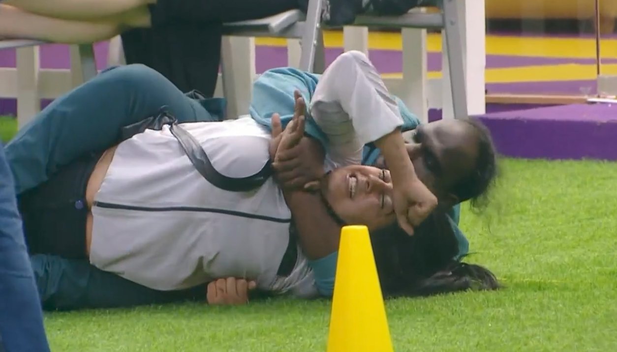 G2OWJA6aIAAm8n9?format=jpg&name=large