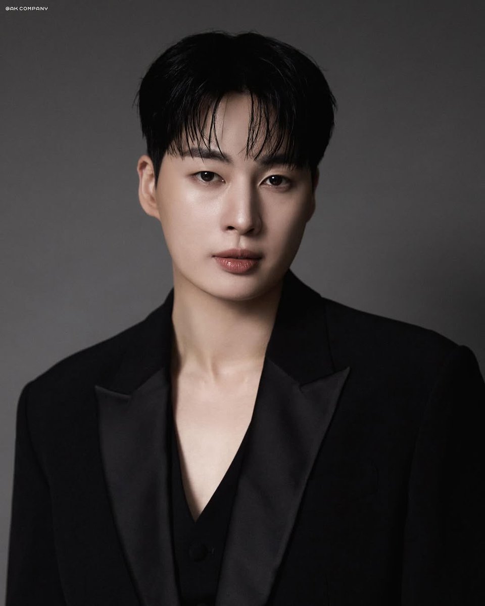 _SECRET519_'s tweet image. 지금은 우리 결이가 배우 되었네
너무 축하한다!!!🥳
#업텐션 #UP10TION #고결 #KOGYEOL #고민수