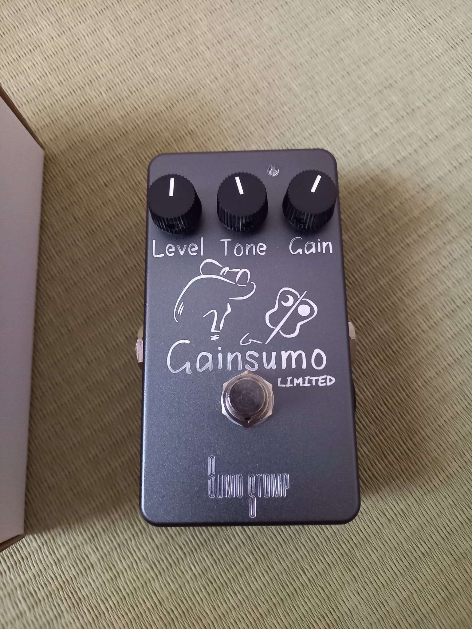ギター sumo stomp gainsumo Sumo stomp Gainsumo ギターエフェクター SUMO STOMP gainsumoの