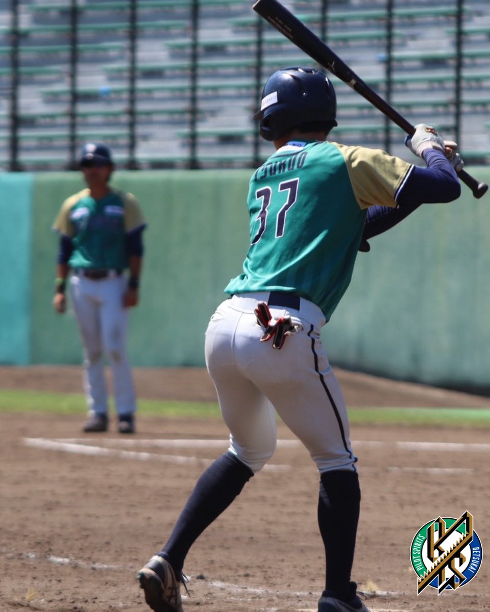 ⠀
⚾️鶴尾 風貴⚾️

応援してくださった皆様へ

｢今シーズン応援ありがとうございました。
創設1年目で苦しいチーム状況の中でのシーズンでしたが、ファンの皆さんの熱い応援に背中を押され、最後まで戦い抜くことができました。