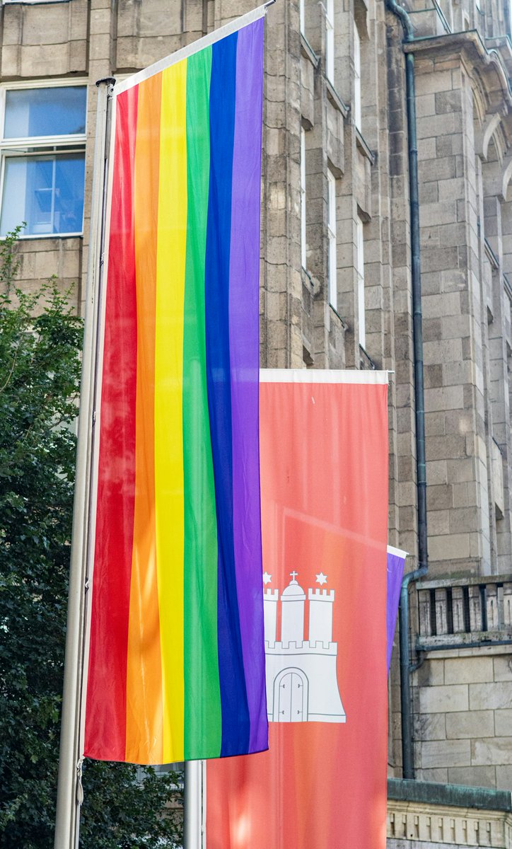 Resume Prime (@resumeprime) on Twitter photo Feeling so much pride being part of the amazing community on the Gold Coast! Love seeing all the rainbow flags and the energy at Pride Month events. So much love and acceptance in the air 🏳️🌈  
#PrideMonth #GoldCoast #LoveIsLove #LGBTQ+ Feeling so much pride being part of the amazing community on the Gold Coast! Love seeing all the rainbow flags and the energy at Pride Month events. So much love and acceptance in the air 🏳️🌈  
#PrideMonth #GoldCoast #LoveIsLove #LGBTQ+