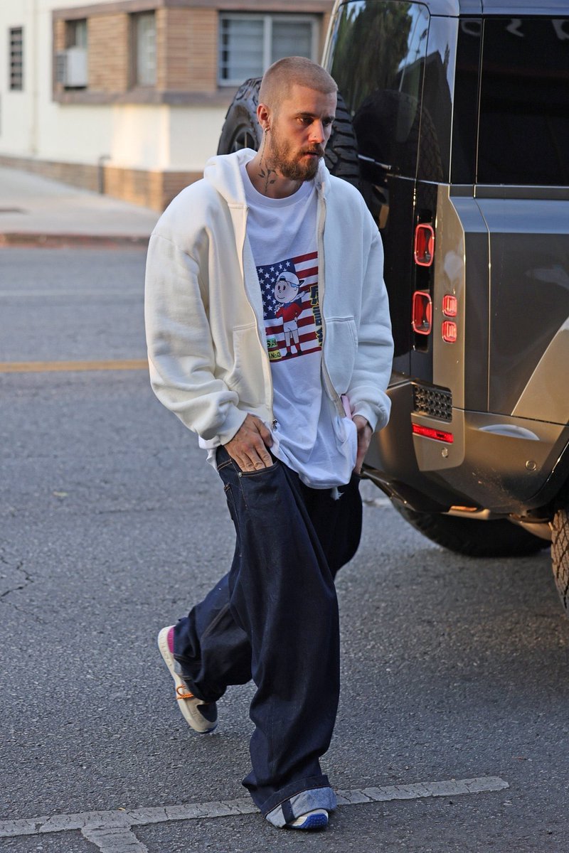 カツオの感謝祭.. なかなかにいい値段します笑