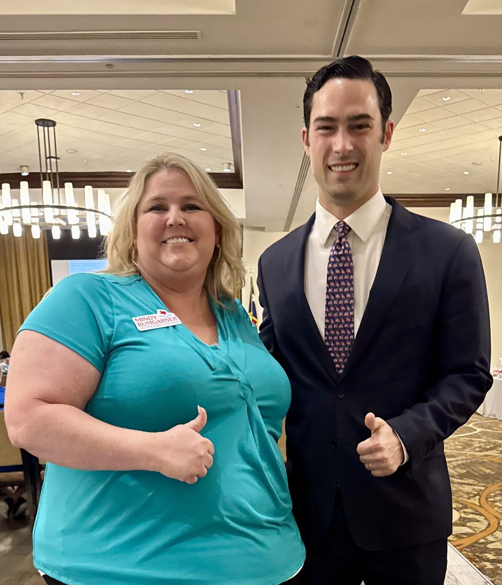 Packed house tonight at Robson Ranch! Always great being with friends and neighbors and hearing directly from our Congressman Brandon Gill. Proud to stand with a true conservative who is fighting to secure our border, stop the woke agenda in our schools, and defend our Texas