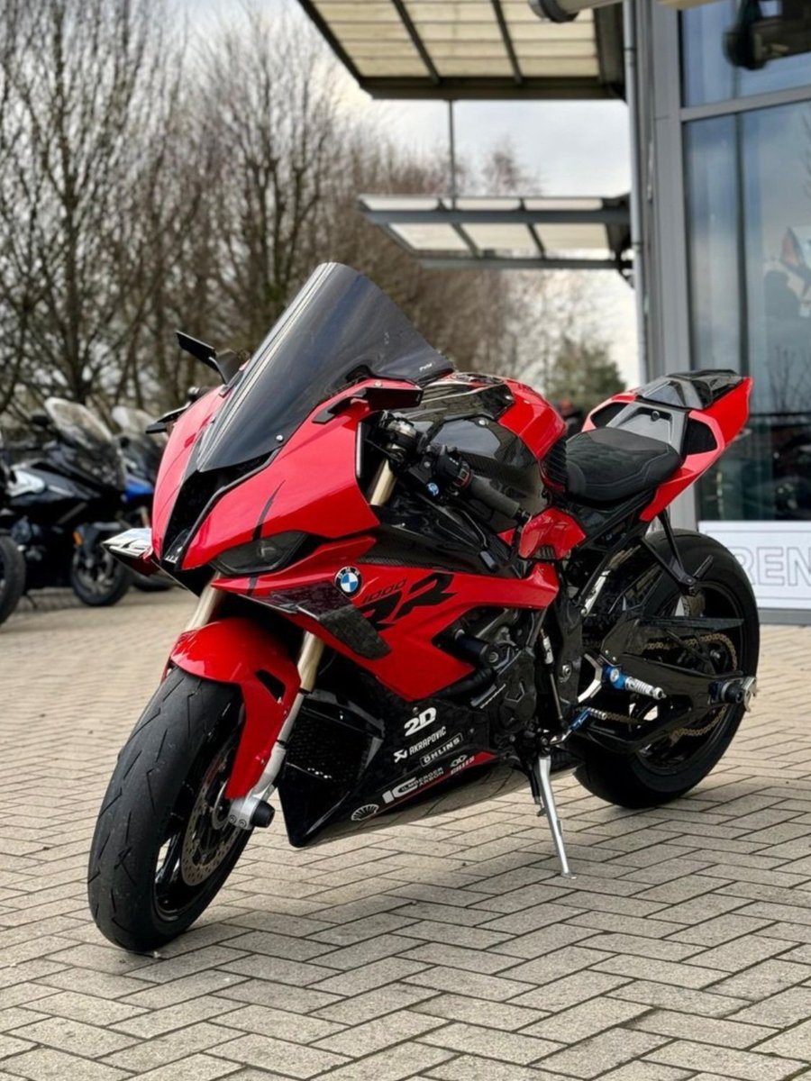 NicolaeSimion9's tweet photo. BMW S1KRR ❤️🖤
#NicolaeSimion #Bike #Motorcycle #BMW #S1000RR #S1KRR #mpackage #bmwairlines✈️🛩🚀 #BestSound #MotoGP #Short #Reels #BestMoto #Passion #Addict #Adrenaline #Short #Reels https://t.co/KwrZ8MxPAs