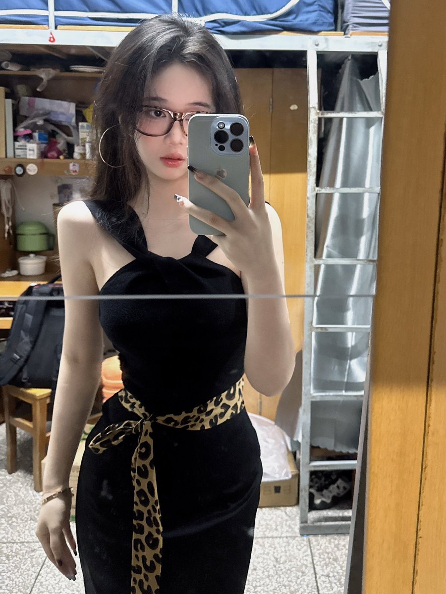 真想用臭臭的13换苹果17了，有没有交易的？