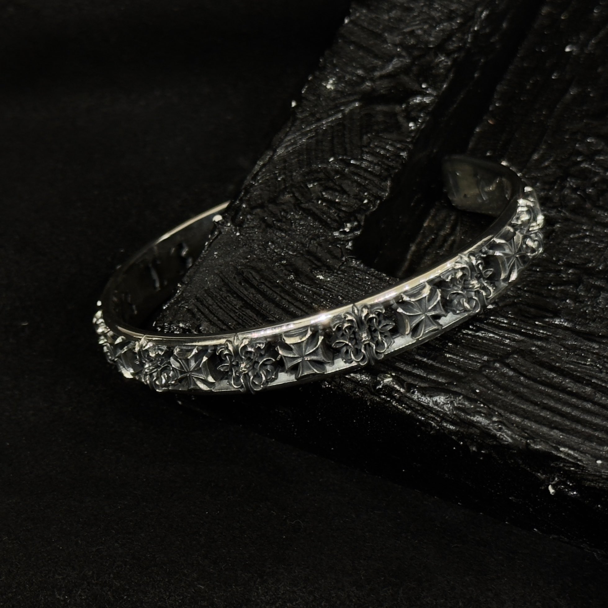 Andyページ❗️バングル2つ、リング1つの3点セット Andyページ