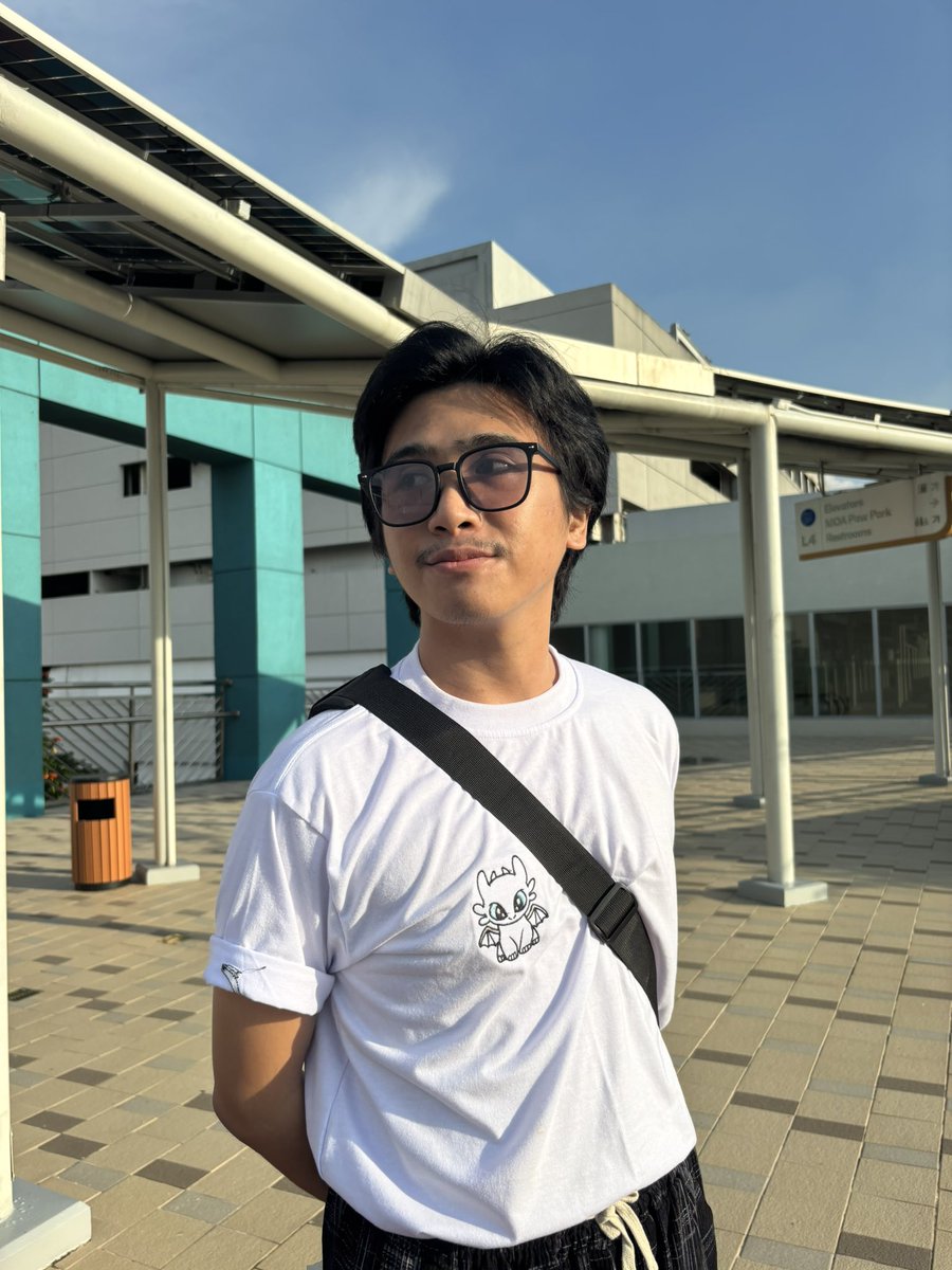 Jester_Swiftie ⸆⸉ ོ🧣🪩13 is seeing LAUFEY tweet media