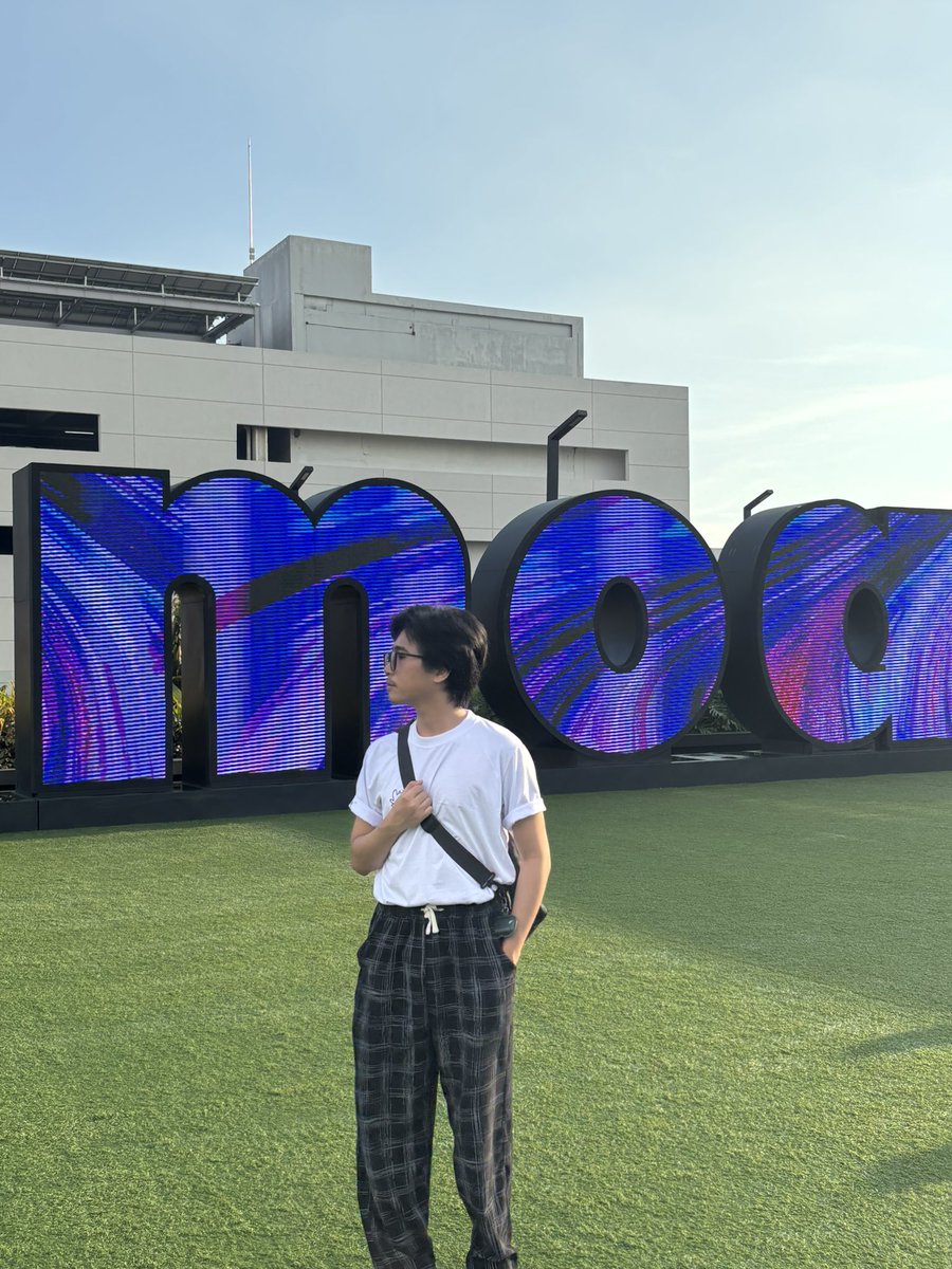 Jester_Swiftie ⸆⸉ ོ🧣🪩13 is seeing LAUFEY tweet media