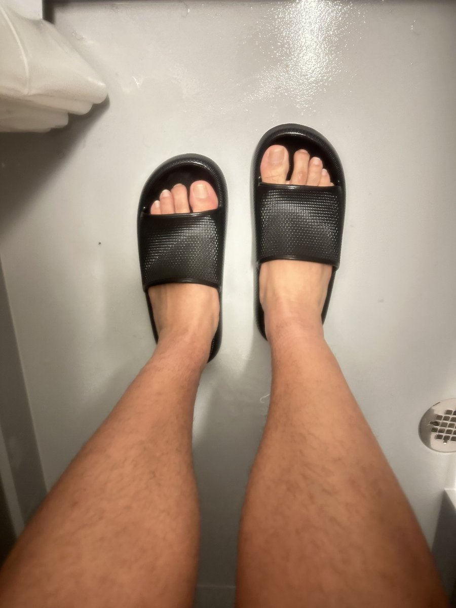 DiegoMFeet's tweet photo. Hello everyone! New to this, help me out😉💰💸 https://t.co/3u2TtmGY8s