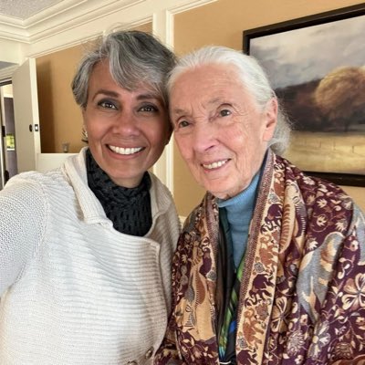 #NewProfilePic Commemorating the precious life of my beloved Dr. Dr Jane Goodall. I’d last seen her in Toronto on Sept. 3rd -  my birthday gift to myself - and it was a great honour to be in Jane’s presence. Grateful 🙏🏼 for her dedication to Mother Nature. May her soul RIP. 💕🙏🏼