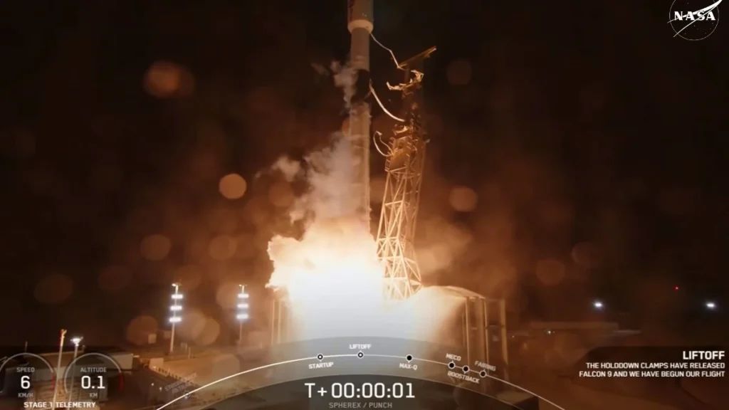 TheWatchers_'s tweet image. AI forecasts solar wind days ahead, boosting protection of satellites and power grids watchers.news/epicenter/ai-f… #spaceweather #forecasting #AI