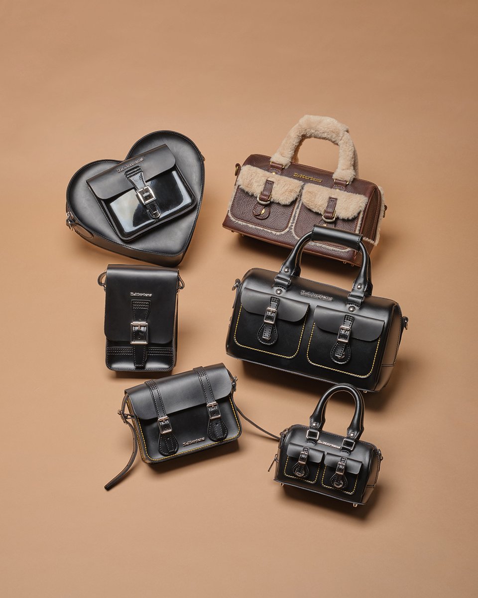 ドクターマーチン　スモールレザー バックパック　DrMartens バックパック