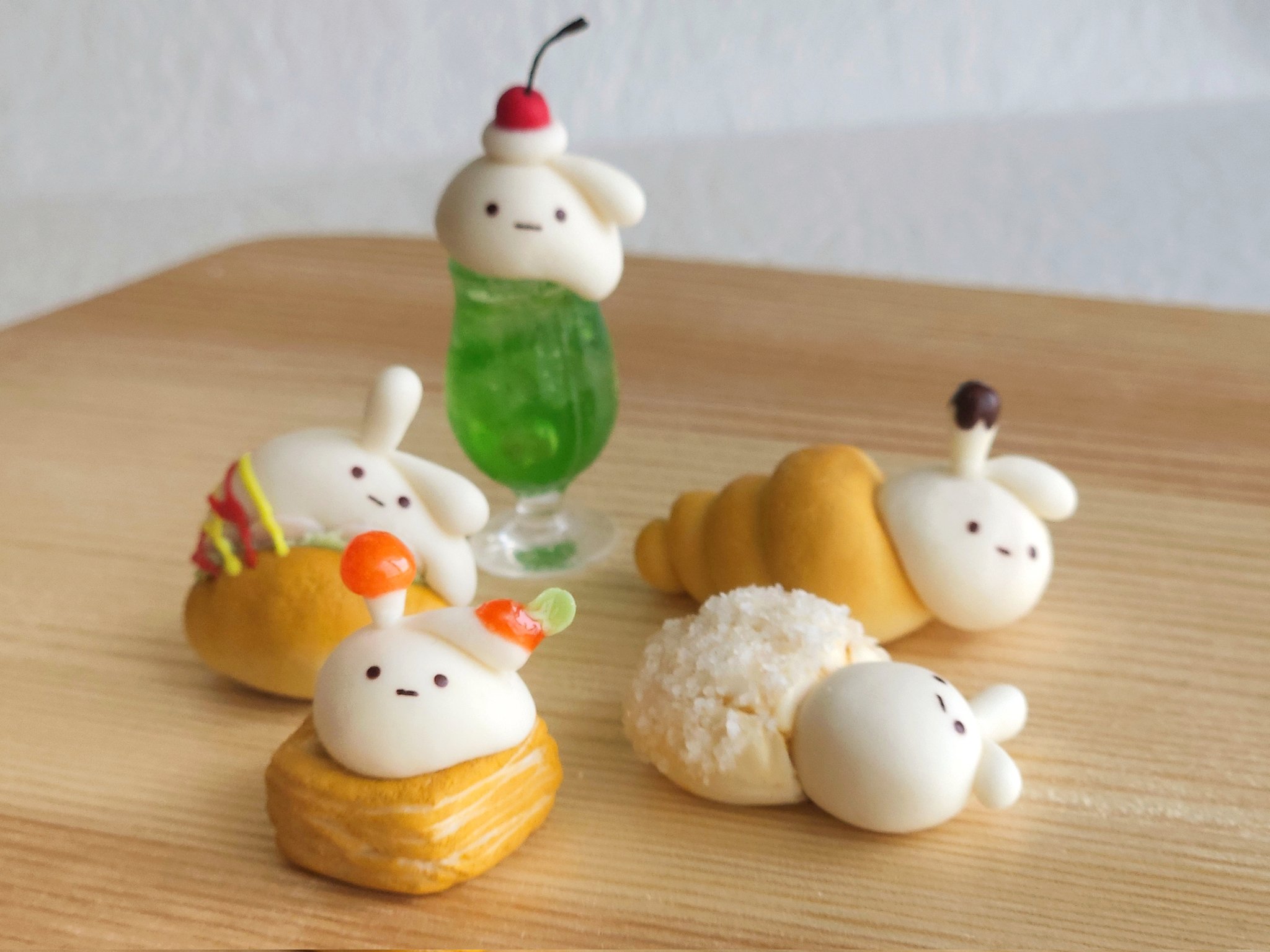 Easterにんじん　うさぎ　フェイクスイーツ　樹脂粘土　スイーツデコ Easterにんじんうさぎフェイクスイーツ樹脂粘土スイーツデコ