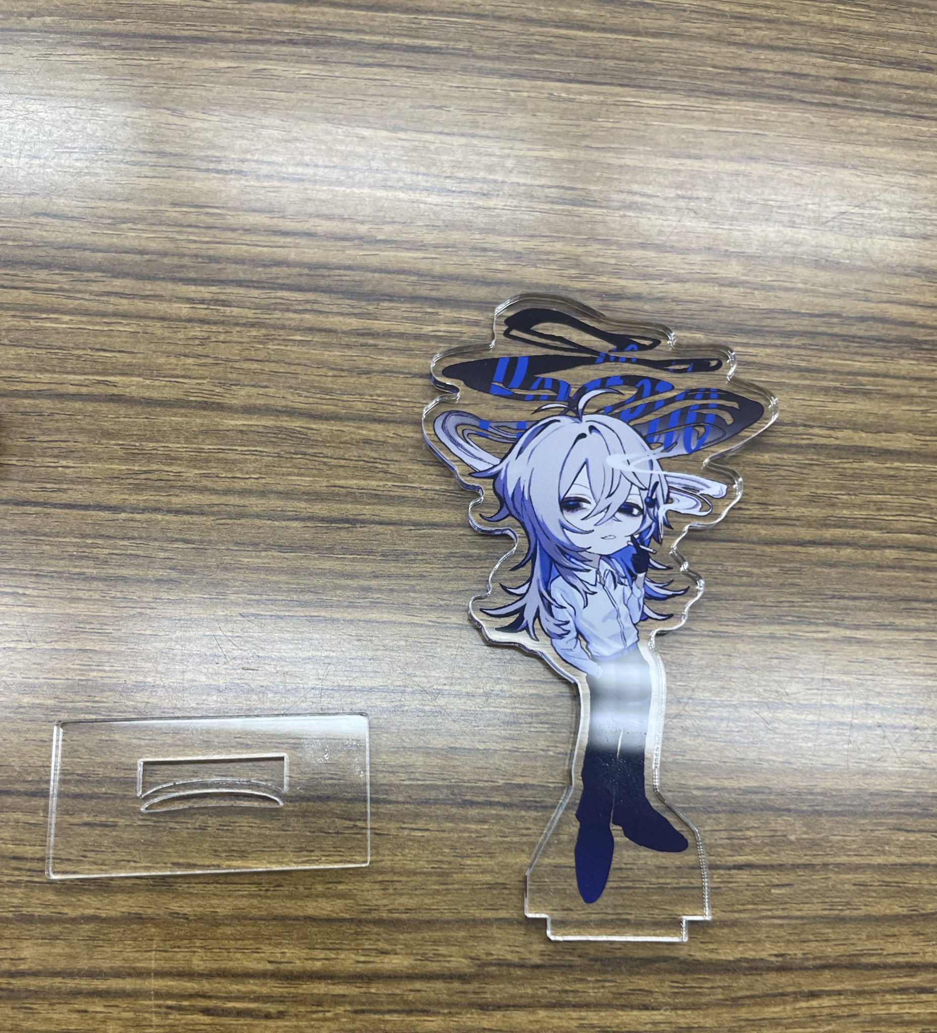 二足歩行係 二足歩行 (@5ilCjeiQgca7yVl) / X