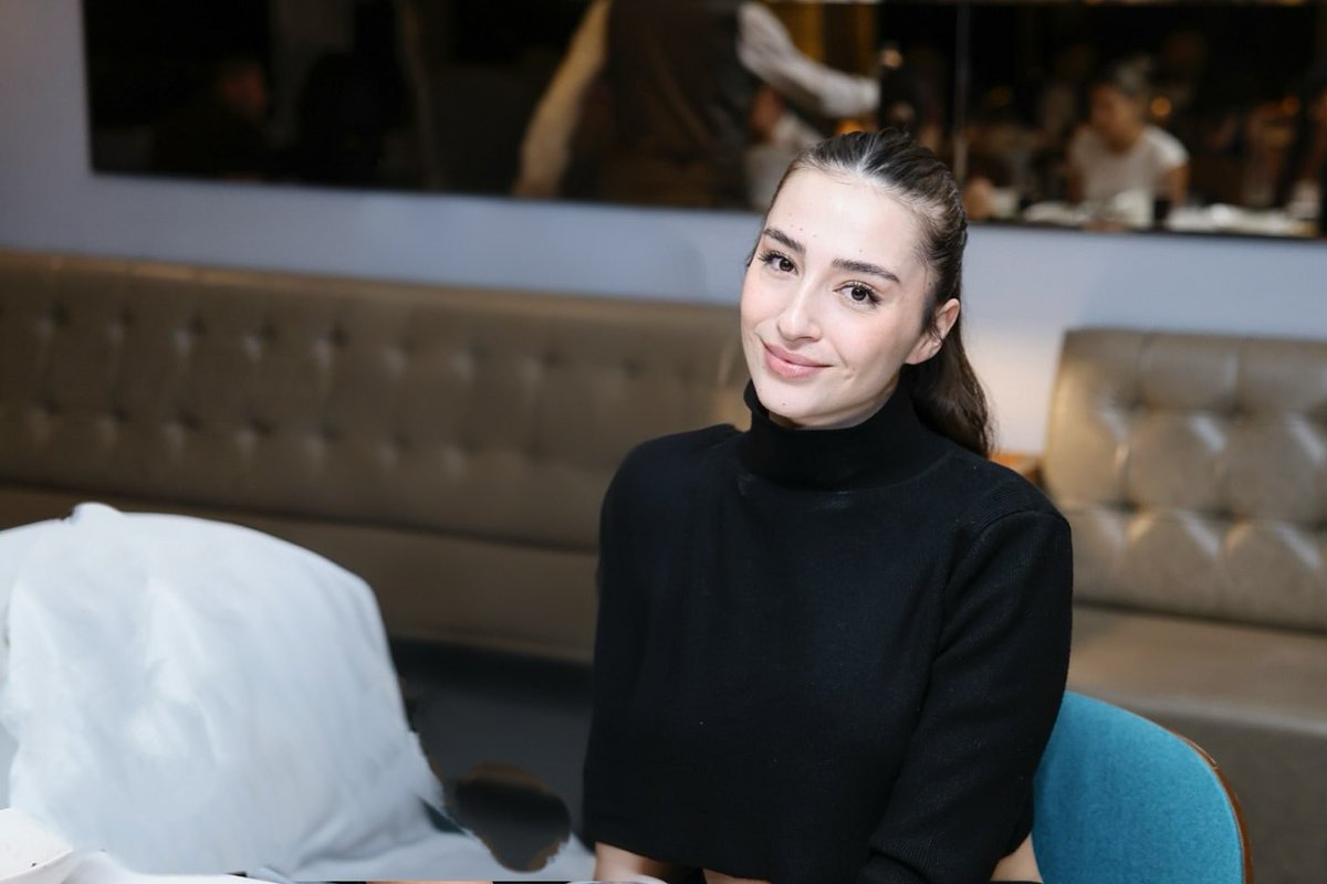 Flyman3166's tweet photo. Saliha Şahin! #flyman820 #salihaşahin https://t.co/0CmjEIoB9r