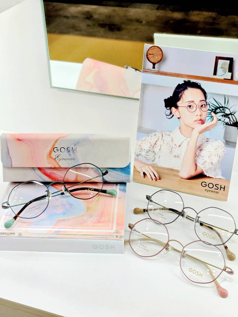 faithoptic's tweet photo. IOFT2日目！
一般向けアクセサリーの即売もやってます。
#IOFT #GOSH https://t.co/nxHTXKhj3Z
