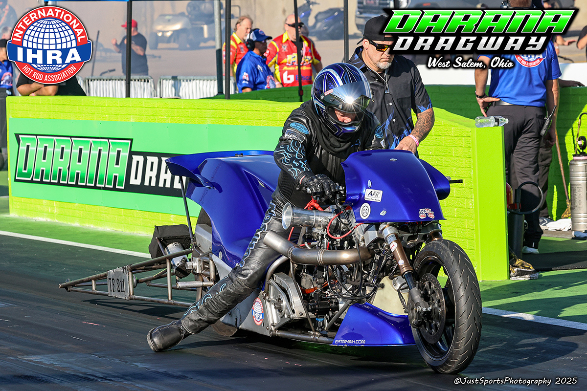 JustSports_AHL's tweet photo. 09-26-2025 IHRA OUTLAW NITRO SERIES at DARANA DRAGWAY AT SALEM

RANDOM IMAGES FROM ROUND #1 OF TOP FUEL HARLEY QUALIFYING

@IHRA
#cycledrag
@dragway42
#nitro
#topfuel
@larismotorsports_insurance
@hoosiertire
@RideDunlop
@MickeyThompsonT
#dragracing
#dragracingphotographer https://t.co/3vwiNkbsxH