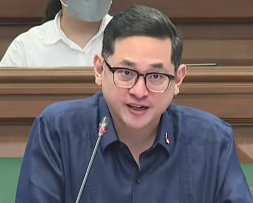 LuiSamatha's tweet photo. Go Sen. Bam! I-Blockchain na yan!
#BlockchainInnovation 
@bamaquino https://t.co/UNsda15GCT