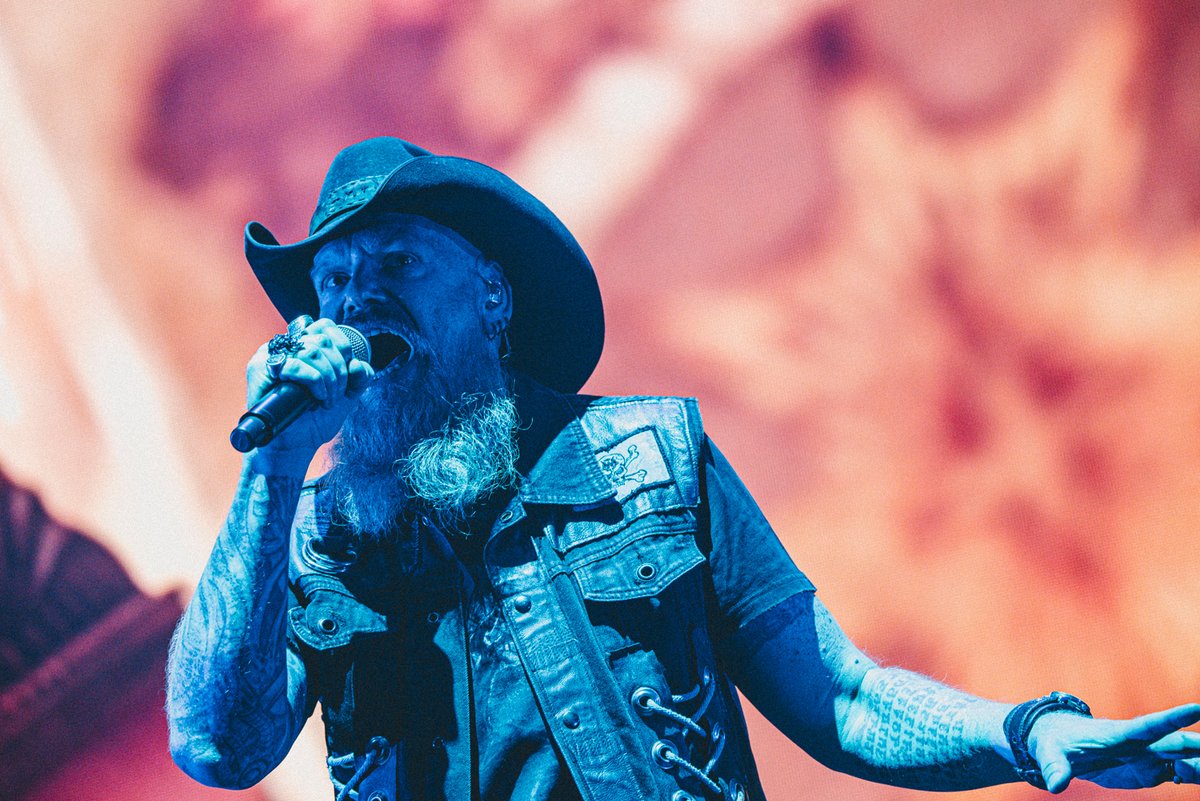 game_watch's tweet image. クルーザー級全層踏破！「THE PRIMALS」日本武道館で2DAYS単独ライブ！　Jasonさん、伊藤友馬さんも参加の超豪華版！　11年間の「FFX… game.watch.impress.co.jp/docs/news/2051… #FF14 #PRIMALS