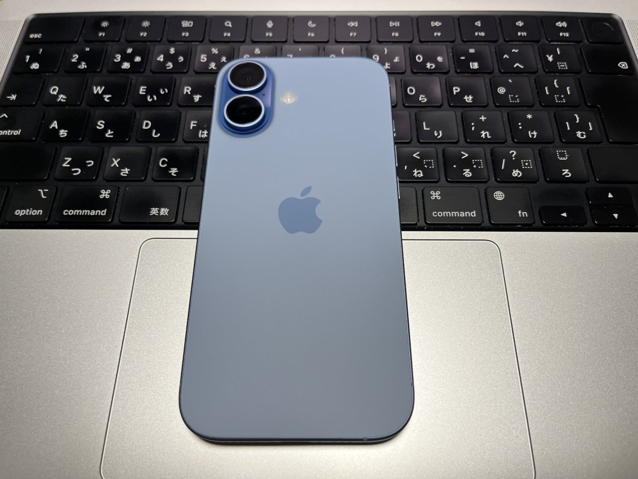 iPhone 17ミストブルー 256GB iPhone - 【香港版】iPhone 17 256GB