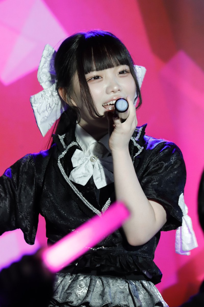 emusan_mzon's tweet image. 某お嬢さんが推しメンだって言ってきたので
#LIZZ