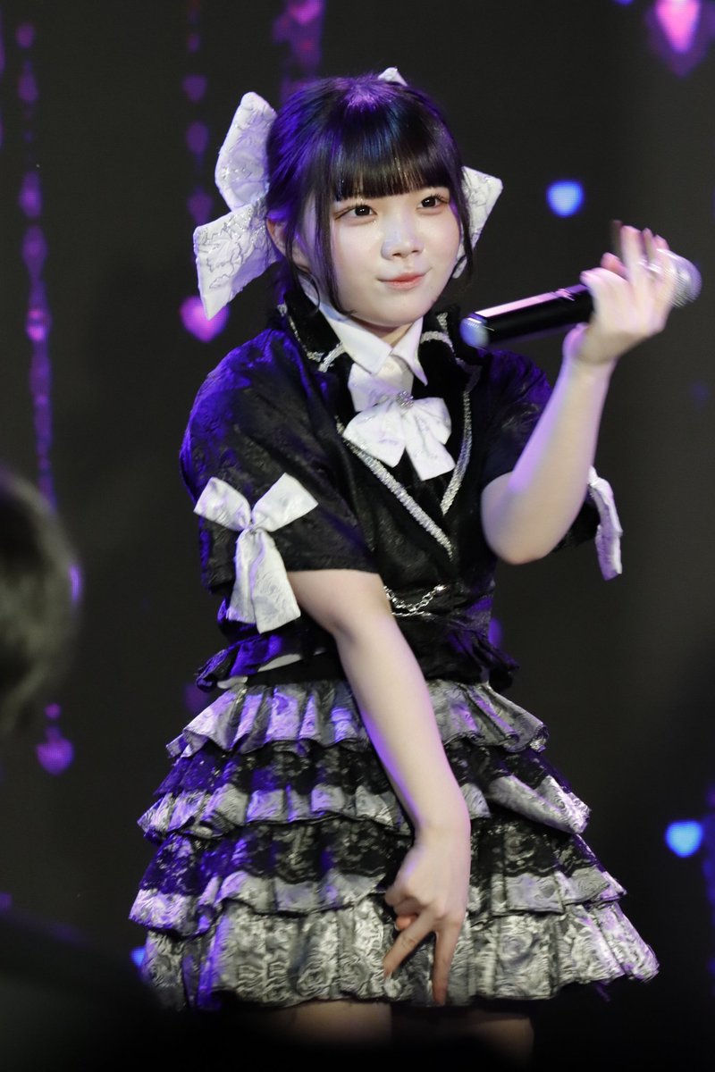 emusan_mzon's tweet image. 某お嬢さんが推しメンだって言ってきたので
#LIZZ