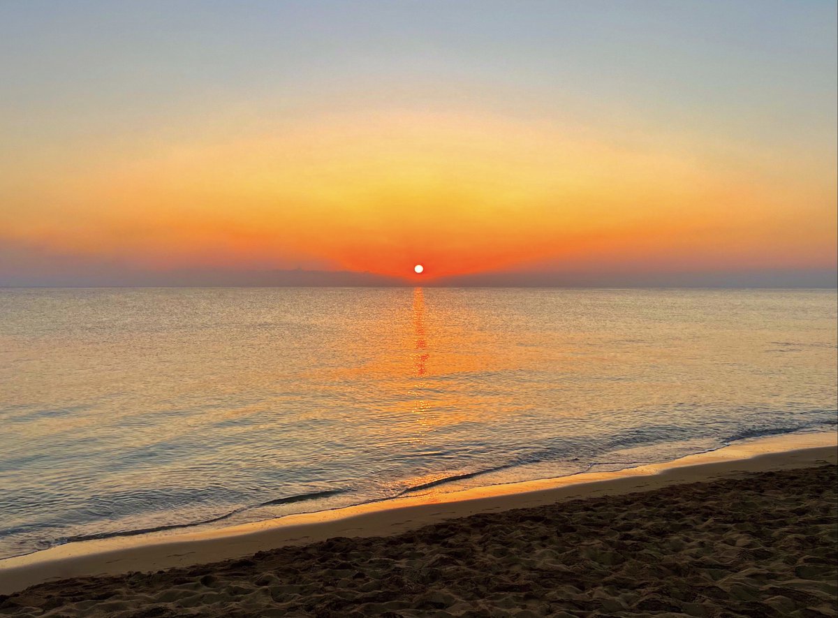 Paint your own life with colours as you wish. Mix the colours using your personal experiences, desires, dreams, choices and actions to paint your future with vivid, unique, and fulfilling shades, but most importantly, make sure to create your authentic individual masterpiece!