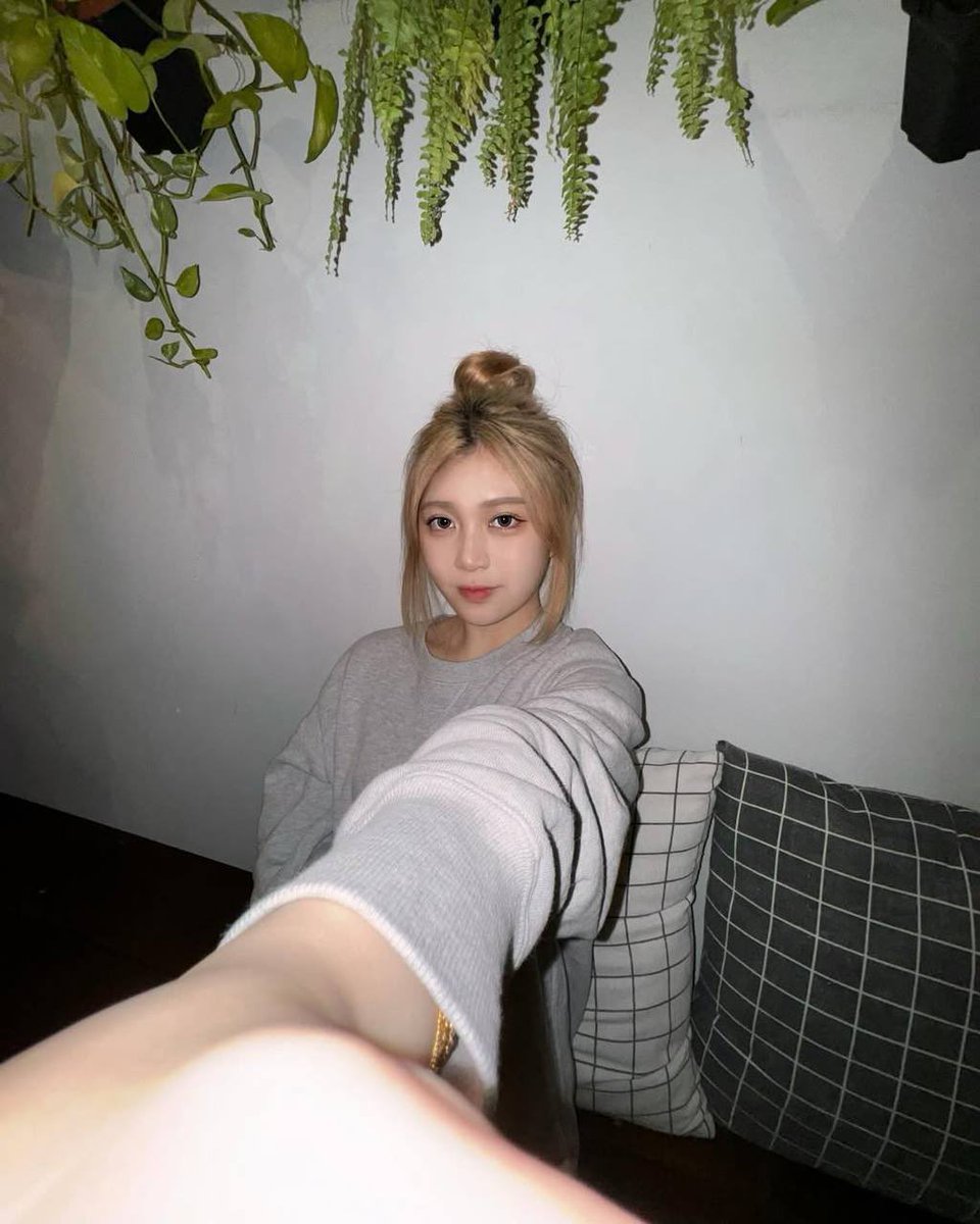 Celia (@bojan15631) / Posts / X
