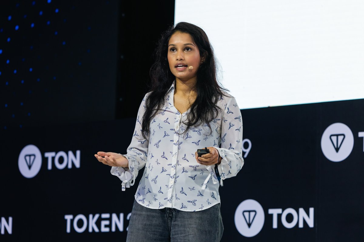 SuccinctLabs's tweet image. Chief prover @pumatheuma just rocked the stage at @Token2049, spreading the gospel of ZK to the world.

gprove 🫡